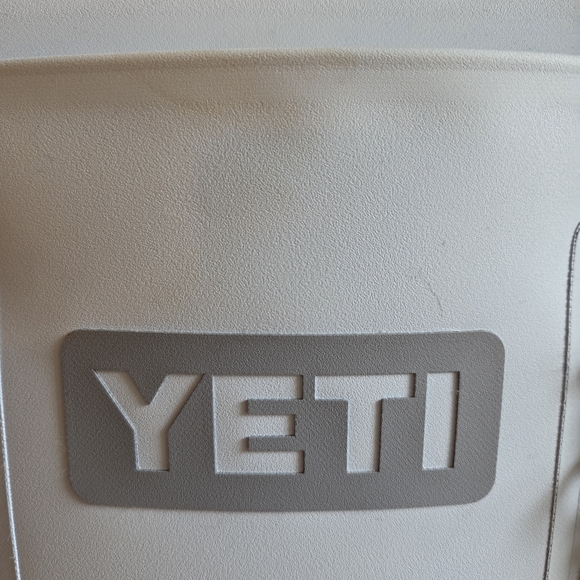 YETI Hopper M12 Backpack Cooler In Light Blue - Picture 3 of 13